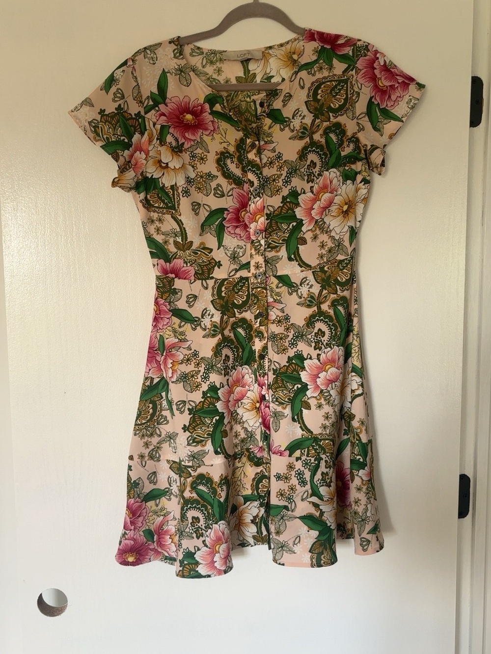 LOFT Floral Fit & Flare Dress Pink Green Size 0 - Picture 3 of 11
